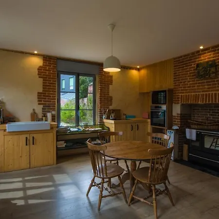 D'hotes A L'ecole Buissonniere לינה וארוחת בוקר הונפלר